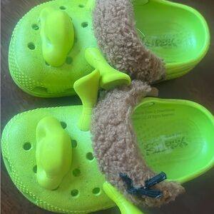 Kids Green and Brown Clogs